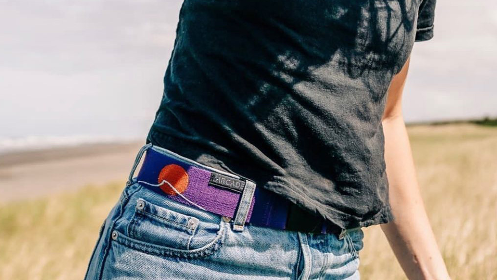 Pasek do spodni Arcade Swell Adventure Belt - z elastycznej taśmy z płaską klamrą z tworzywa - kolor: Crown